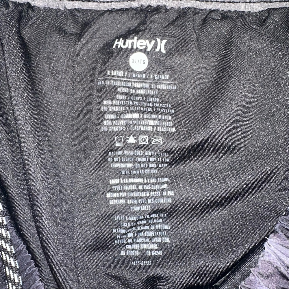 Men’s Shorts 🖤 - Picture 3 of 3